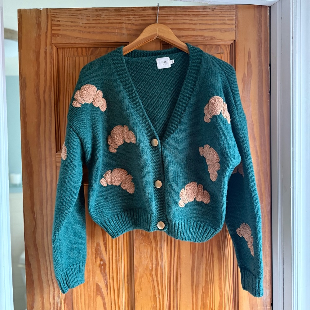 Green Croissant Cardigan l Medium